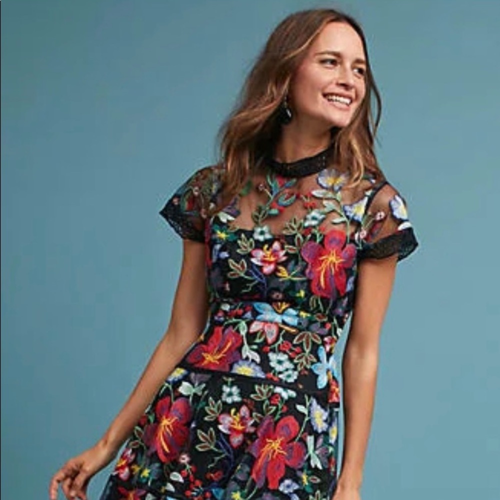 VONE floral embroidered dress size 4